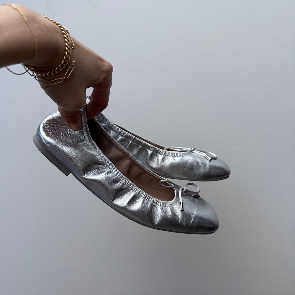 size 7 - Stuart Weitzman Bardot Bow Leather Ballet Flats in Silver